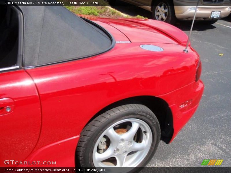 Classic Red / Black 2001 Mazda MX-5 Miata Roadster