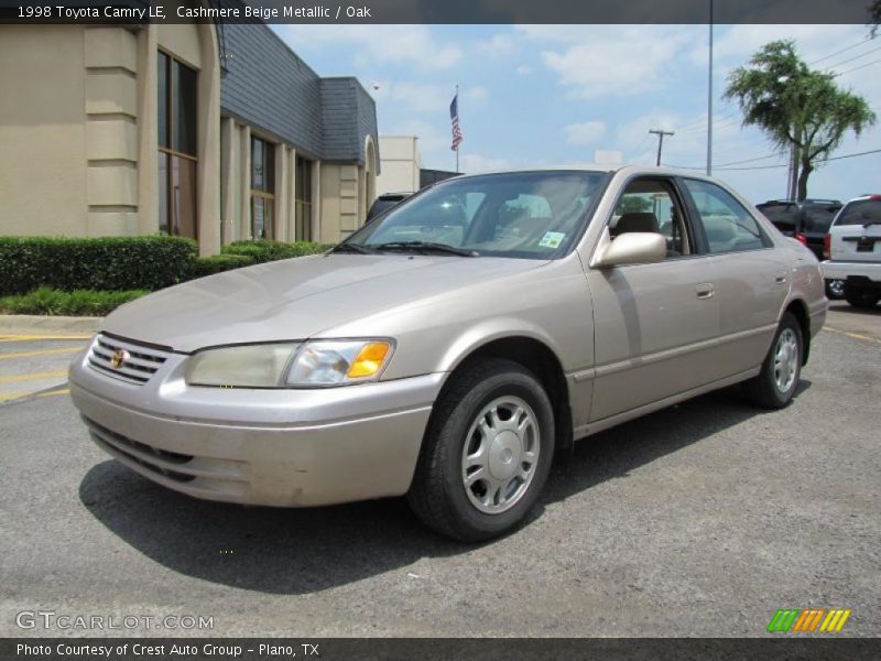 Cashmere Beige Metallic / Oak 1998 Toyota Camry LE