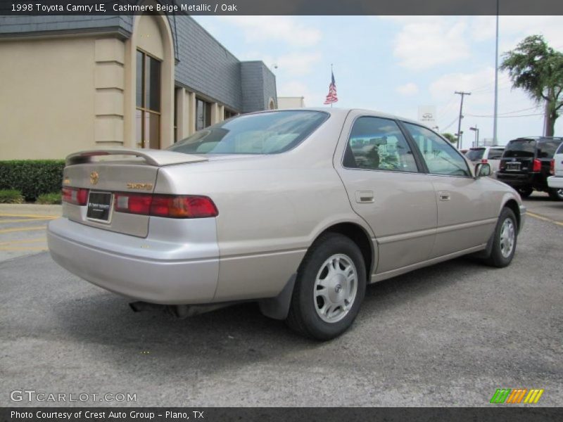 Cashmere Beige Metallic / Oak 1998 Toyota Camry LE