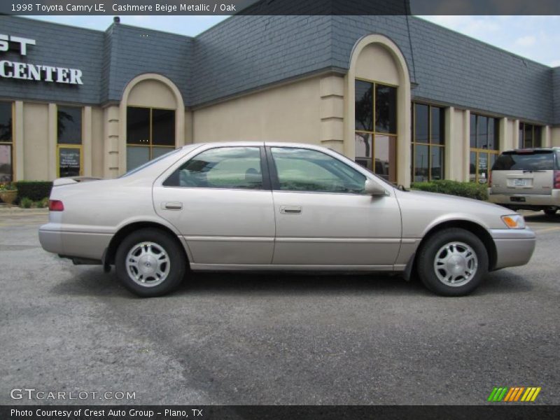 Cashmere Beige Metallic / Oak 1998 Toyota Camry LE