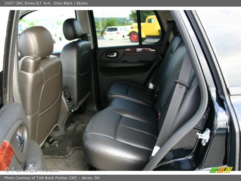 Onyx Black / Ebony 2007 GMC Envoy SLT 4x4