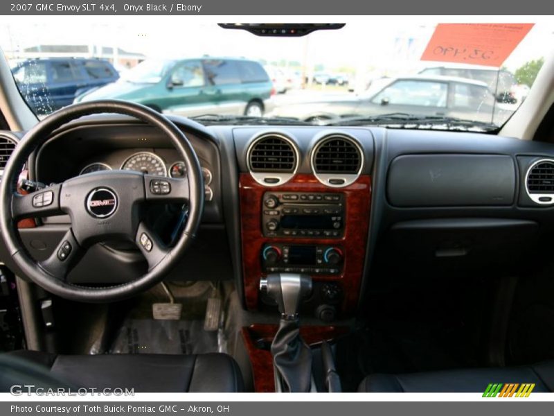 Onyx Black / Ebony 2007 GMC Envoy SLT 4x4