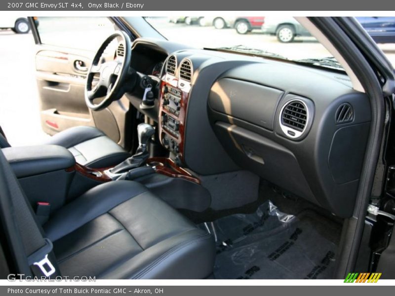 Onyx Black / Ebony 2007 GMC Envoy SLT 4x4
