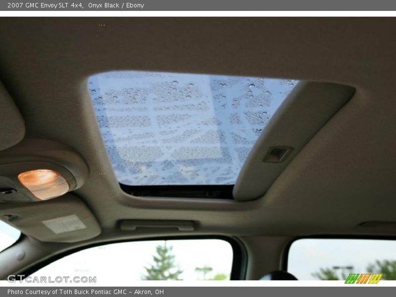 Onyx Black / Ebony 2007 GMC Envoy SLT 4x4