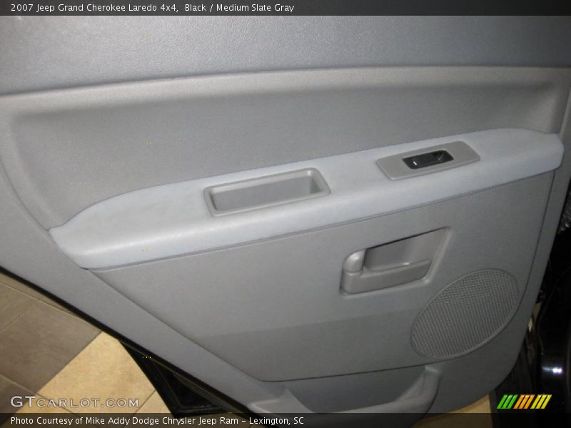 Black / Medium Slate Gray 2007 Jeep Grand Cherokee Laredo 4x4