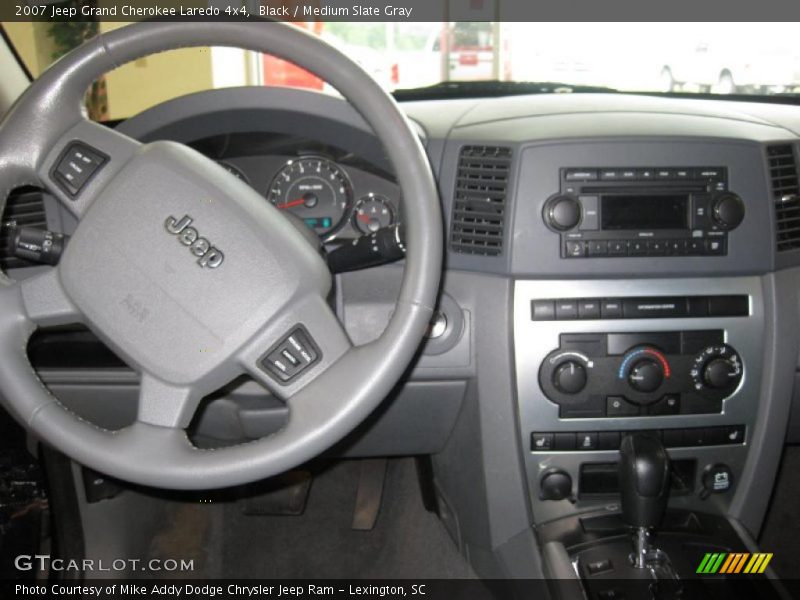 Black / Medium Slate Gray 2007 Jeep Grand Cherokee Laredo 4x4