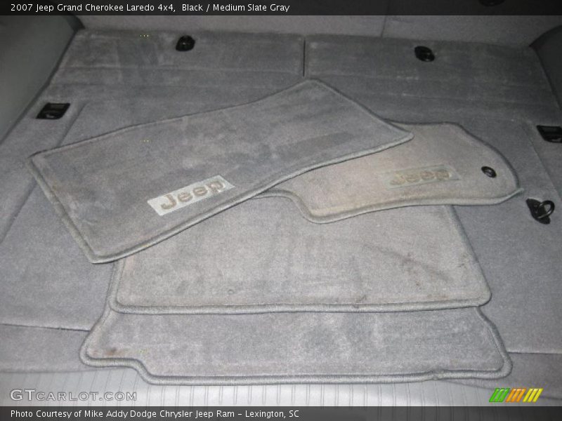 Black / Medium Slate Gray 2007 Jeep Grand Cherokee Laredo 4x4