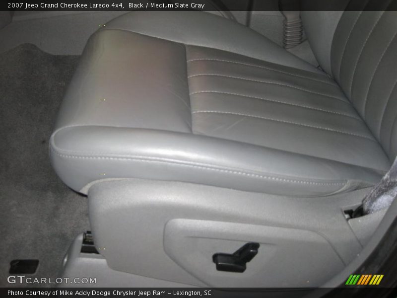 Black / Medium Slate Gray 2007 Jeep Grand Cherokee Laredo 4x4