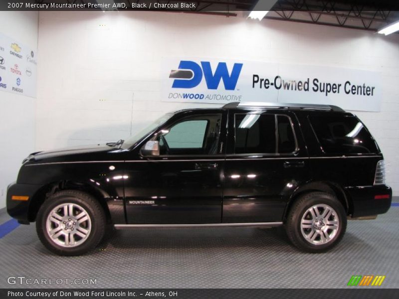 Black / Charcoal Black 2007 Mercury Mountaineer Premier AWD
