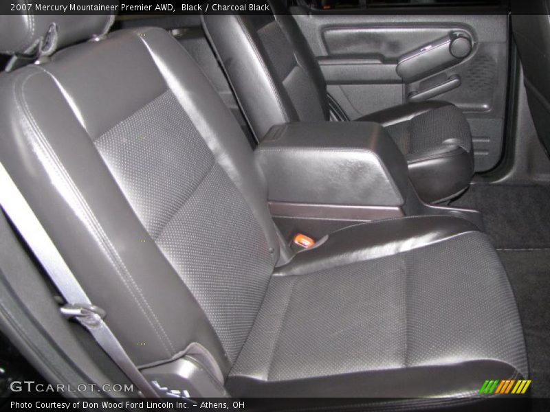 Black / Charcoal Black 2007 Mercury Mountaineer Premier AWD