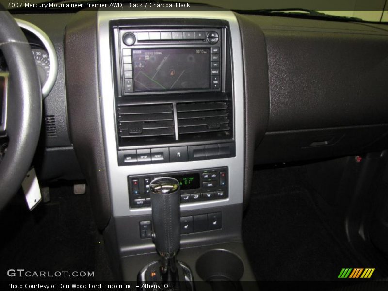 Black / Charcoal Black 2007 Mercury Mountaineer Premier AWD