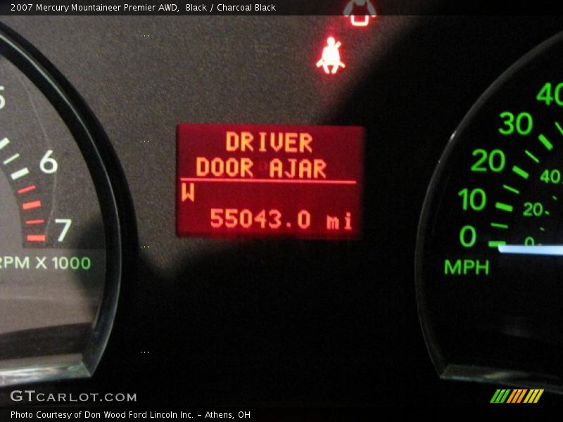 Black / Charcoal Black 2007 Mercury Mountaineer Premier AWD