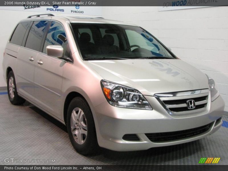 Silver Pearl Metallic / Gray 2006 Honda Odyssey EX-L