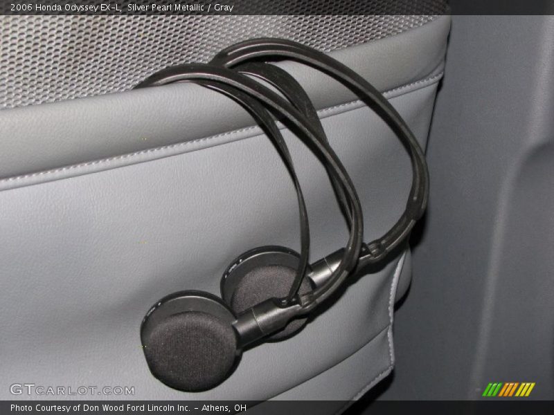 Silver Pearl Metallic / Gray 2006 Honda Odyssey EX-L