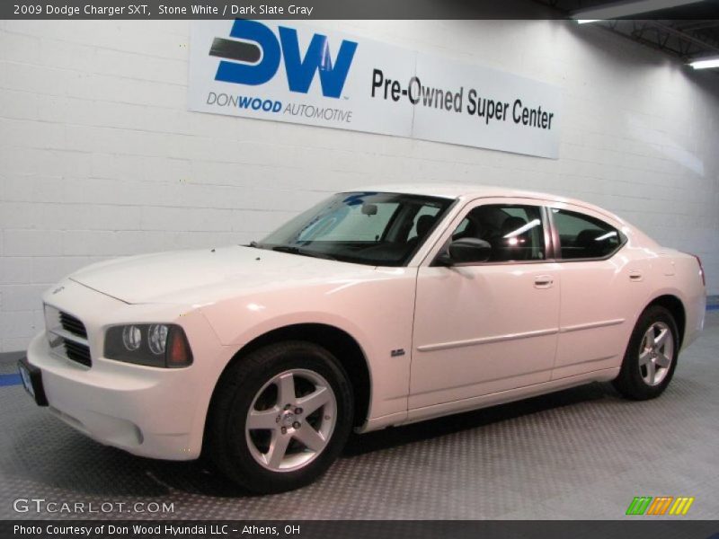 Stone White / Dark Slate Gray 2009 Dodge Charger SXT