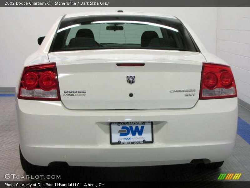 Stone White / Dark Slate Gray 2009 Dodge Charger SXT