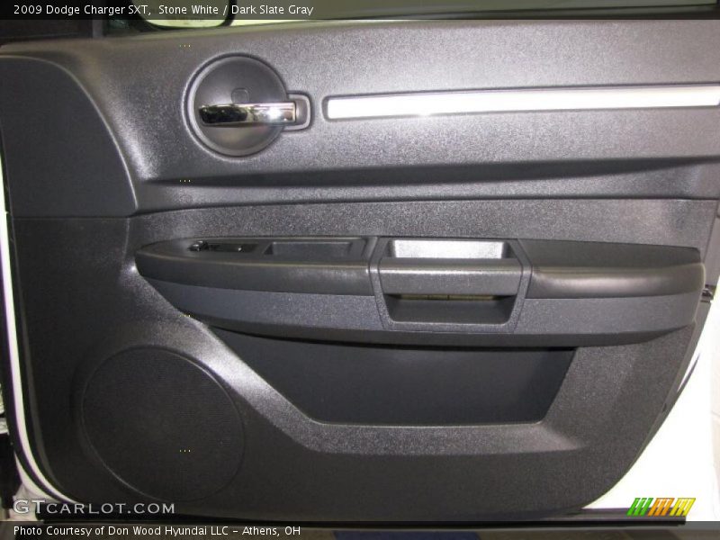 Stone White / Dark Slate Gray 2009 Dodge Charger SXT