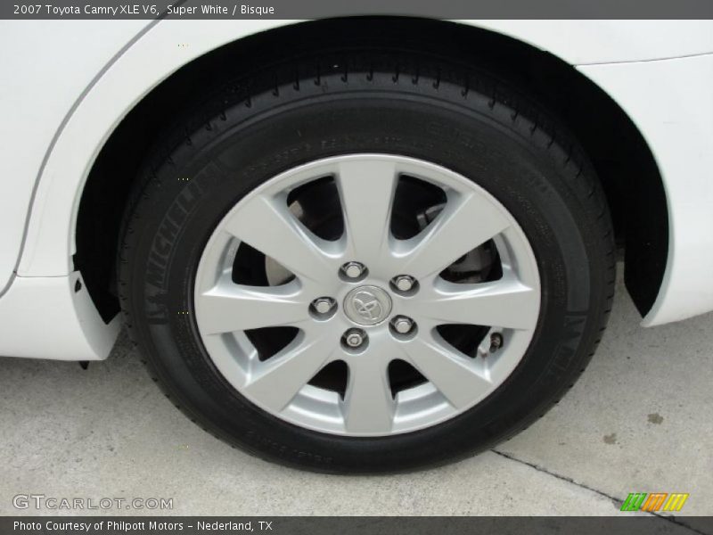 Super White / Bisque 2007 Toyota Camry XLE V6