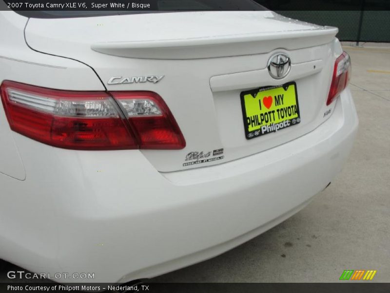Super White / Bisque 2007 Toyota Camry XLE V6
