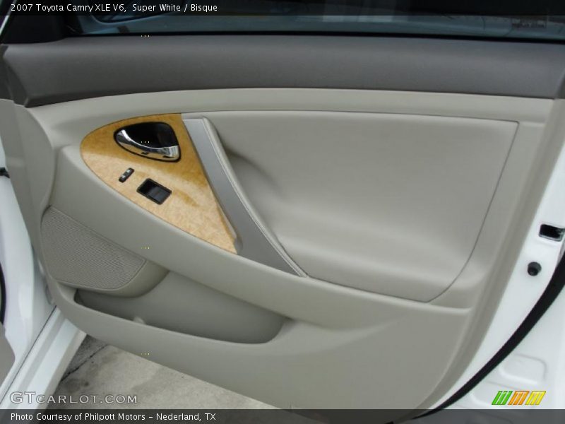 Super White / Bisque 2007 Toyota Camry XLE V6