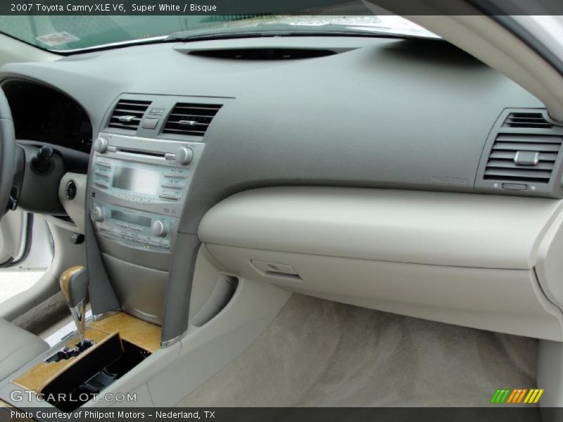 Super White / Bisque 2007 Toyota Camry XLE V6