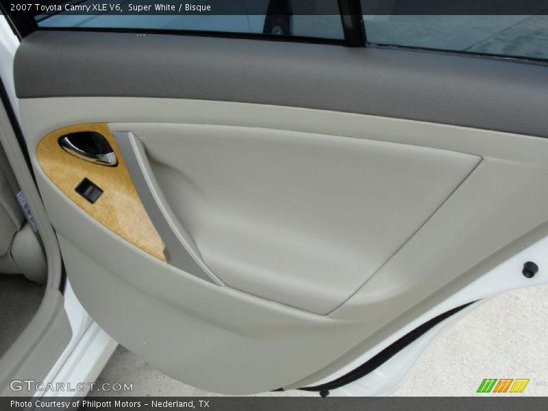 Super White / Bisque 2007 Toyota Camry XLE V6