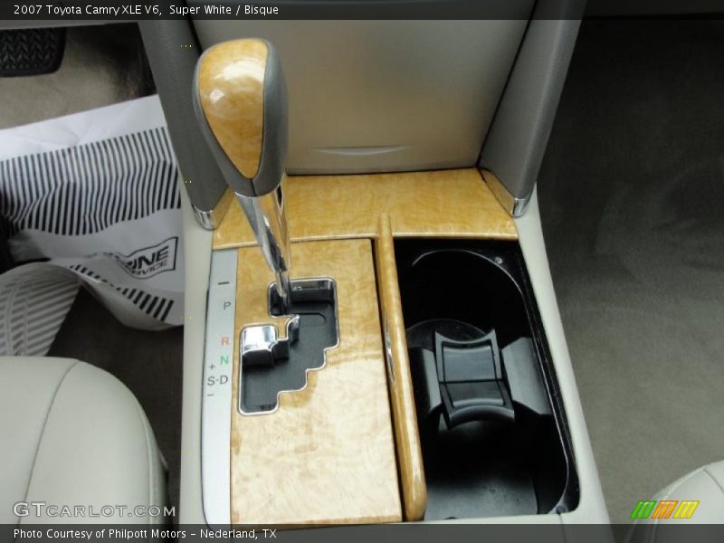 Super White / Bisque 2007 Toyota Camry XLE V6