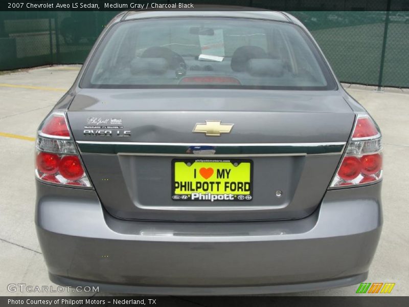 Medium Gray / Charcoal Black 2007 Chevrolet Aveo LS Sedan