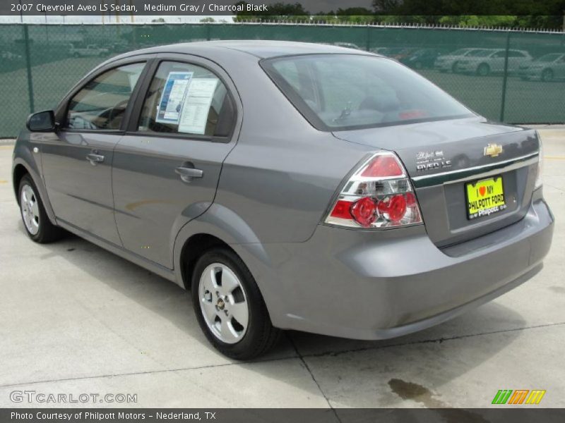 Medium Gray / Charcoal Black 2007 Chevrolet Aveo LS Sedan