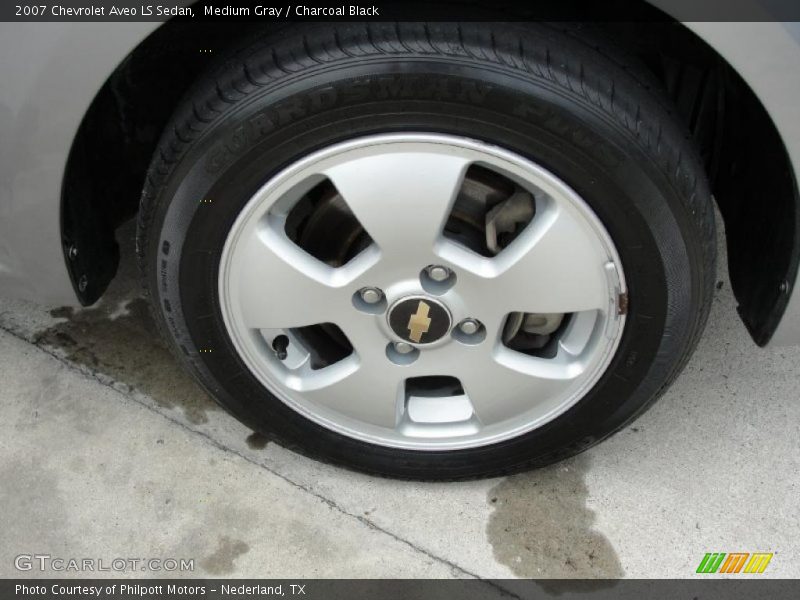 Medium Gray / Charcoal Black 2007 Chevrolet Aveo LS Sedan