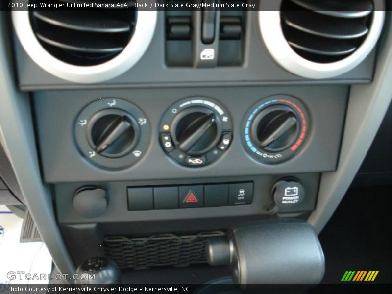 Black / Dark Slate Gray/Medium Slate Gray 2010 Jeep Wrangler Unlimited Sahara 4x4