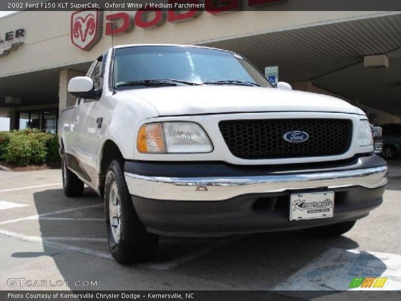 Oxford White / Medium Parchment 2002 Ford F150 XLT SuperCab