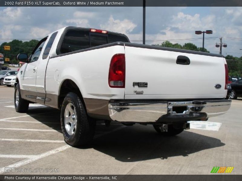 Oxford White / Medium Parchment 2002 Ford F150 XLT SuperCab