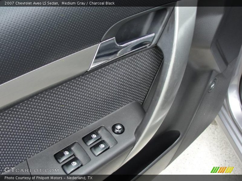 Medium Gray / Charcoal Black 2007 Chevrolet Aveo LS Sedan