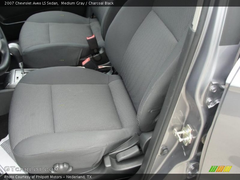 Medium Gray / Charcoal Black 2007 Chevrolet Aveo LS Sedan