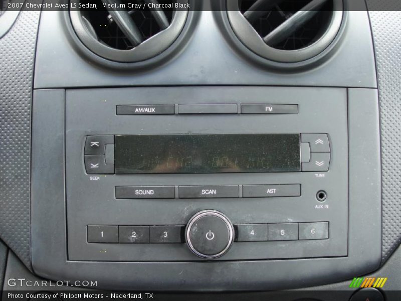 Medium Gray / Charcoal Black 2007 Chevrolet Aveo LS Sedan
