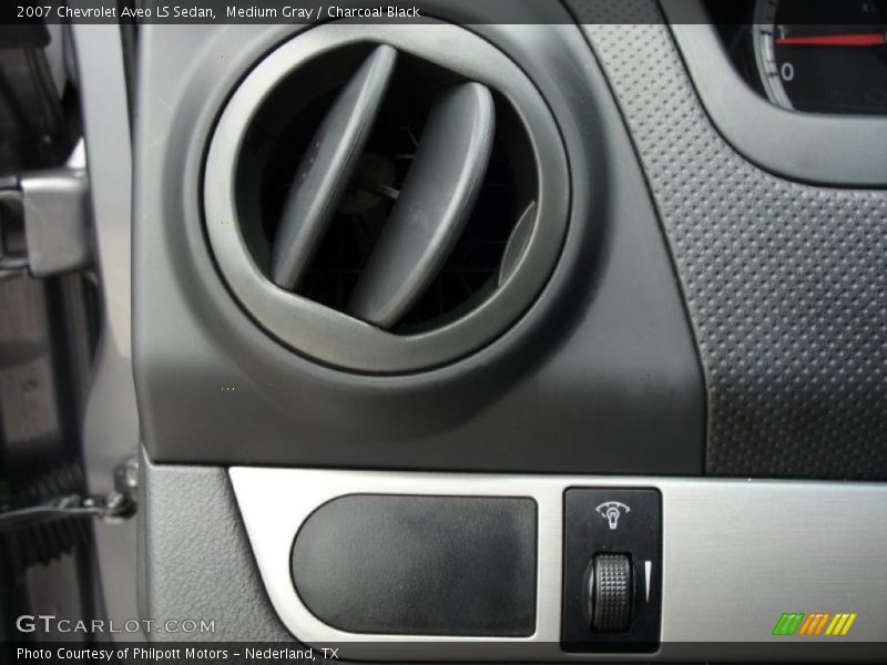 Medium Gray / Charcoal Black 2007 Chevrolet Aveo LS Sedan