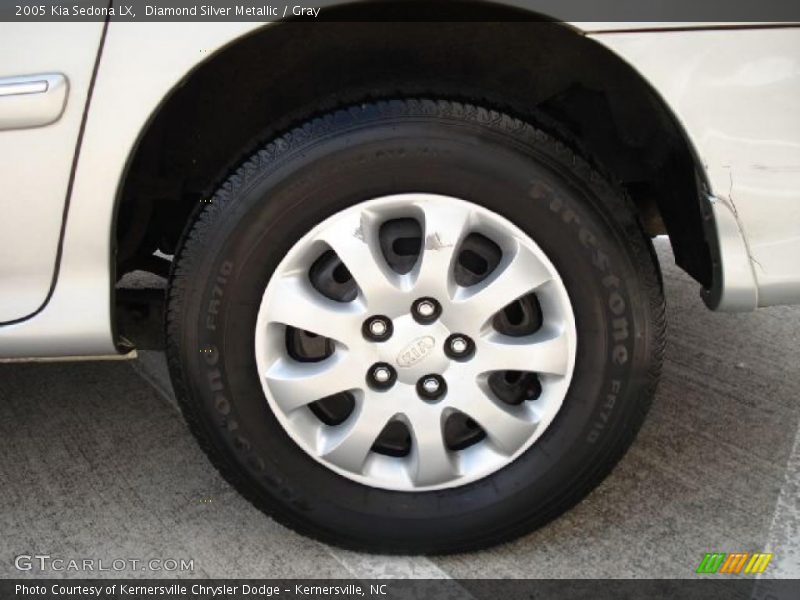Diamond Silver Metallic / Gray 2005 Kia Sedona LX