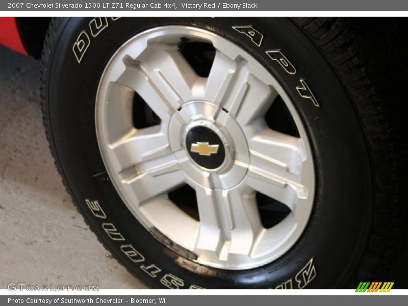 Victory Red / Ebony Black 2007 Chevrolet Silverado 1500 LT Z71 Regular Cab 4x4