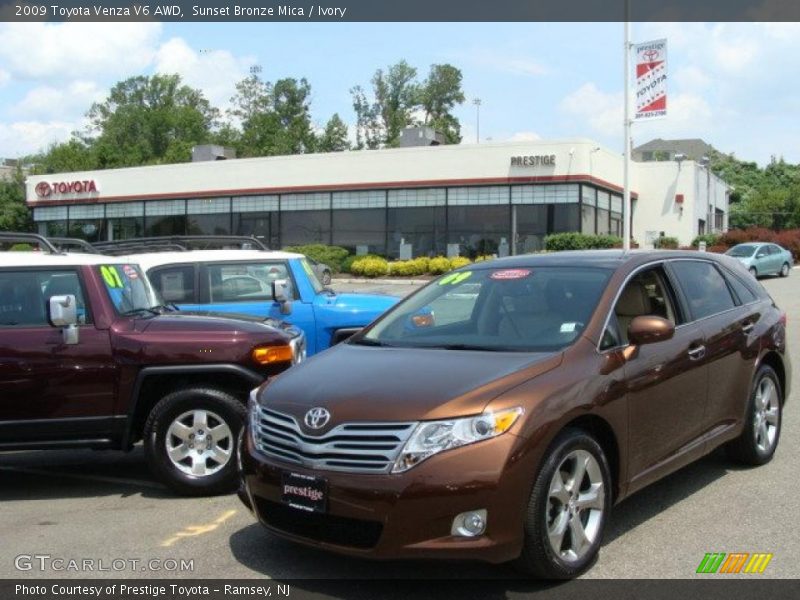 Sunset Bronze Mica / Ivory 2009 Toyota Venza V6 AWD