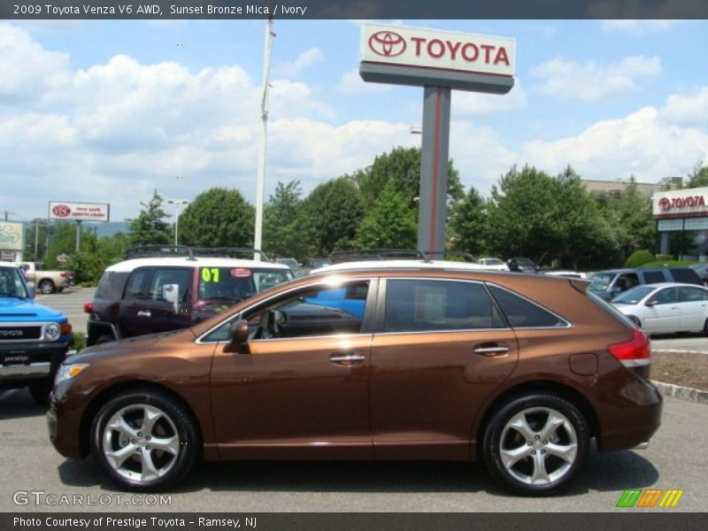 Sunset Bronze Mica / Ivory 2009 Toyota Venza V6 AWD