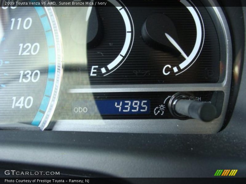 Sunset Bronze Mica / Ivory 2009 Toyota Venza V6 AWD