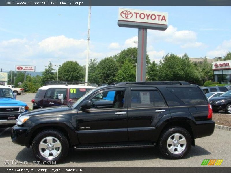 Black / Taupe 2007 Toyota 4Runner SR5 4x4