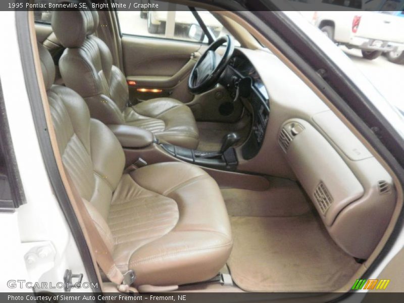 Bright White / Graphite 1995 Pontiac Bonneville SE