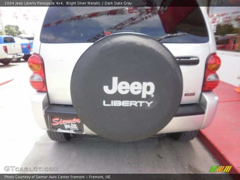 Bright Silver Metallic / Dark Slate Gray 2004 Jeep Liberty Renegade 4x4