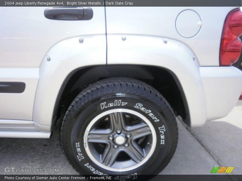 Bright Silver Metallic / Dark Slate Gray 2004 Jeep Liberty Renegade 4x4