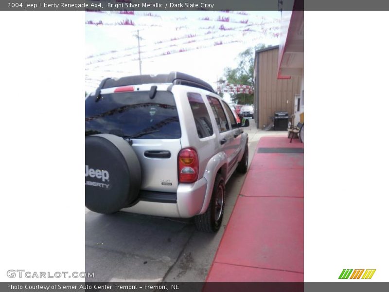 Bright Silver Metallic / Dark Slate Gray 2004 Jeep Liberty Renegade 4x4