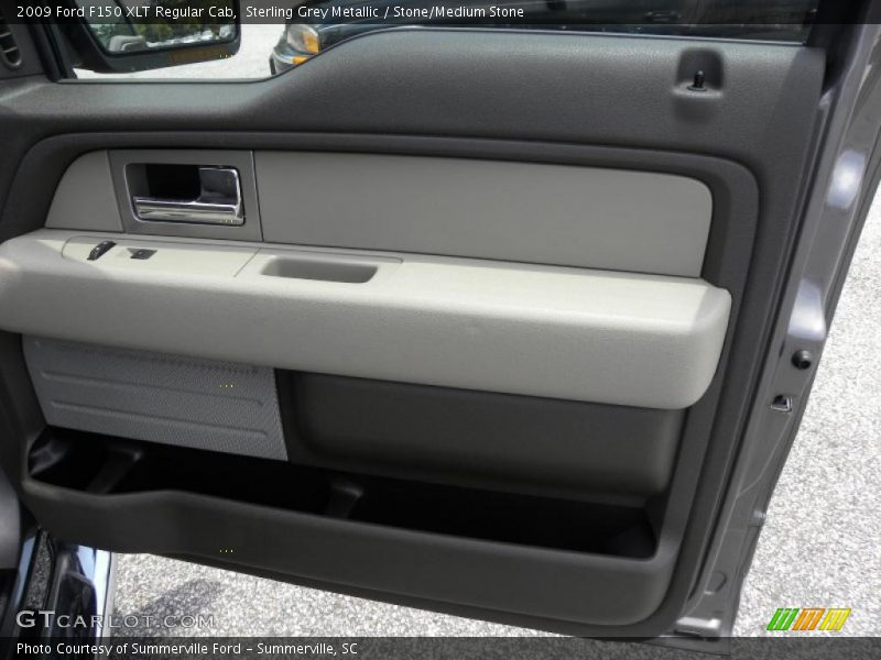 Sterling Grey Metallic / Stone/Medium Stone 2009 Ford F150 XLT Regular Cab