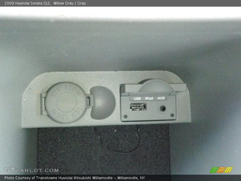 Willow Gray / Gray 2009 Hyundai Sonata GLS