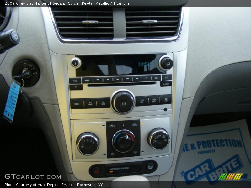 Golden Pewter Metallic / Titanium 2009 Chevrolet Malibu LT Sedan